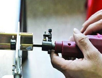 英山24小时上门开锁公司